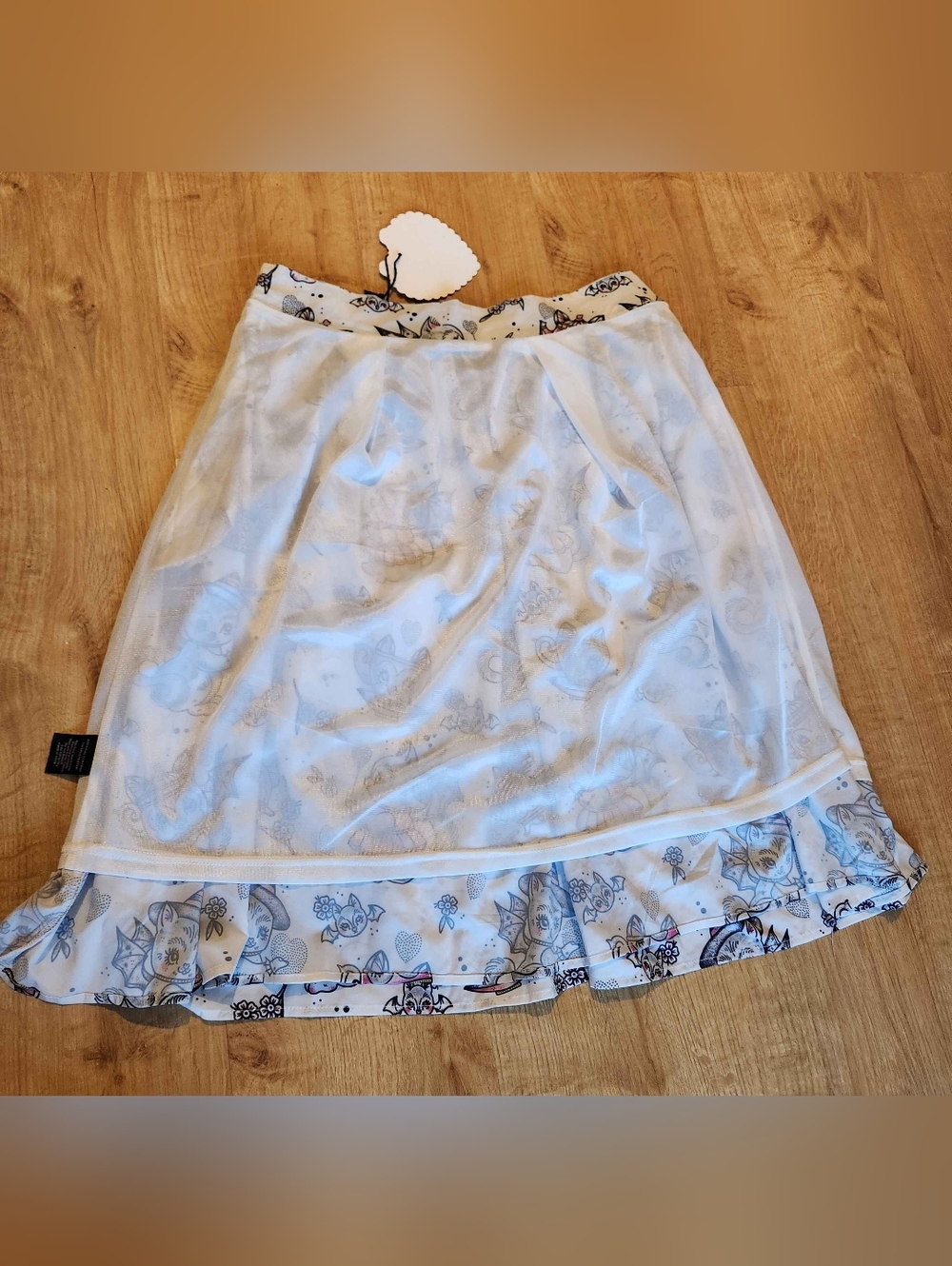 Sourpuss Clothing Creep Heart Cat Swing Skirt - Picture 5 of 9
